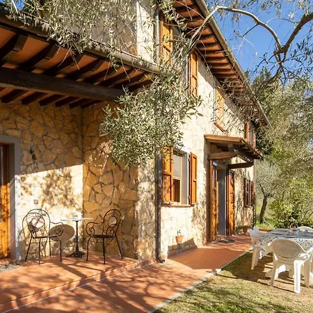 Casale Quadrifoglio By Mmega Villa Corsanico-Bargecchia